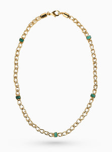 Descubre la belleza de la joyería artesanal con este collar tejido a mano, elaborado en bronce con baño de oro y esmeraldas en bruto. Un diseño único que mezcla tradición y modernidad para un look sofisticado y auténtico.